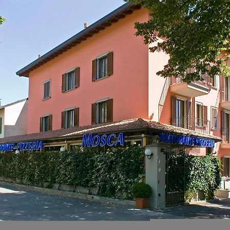Hotel Mosca Monza Esterno foto
