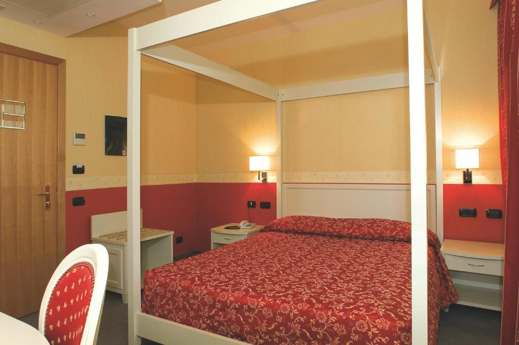 Hotel Mosca Monza Camera foto