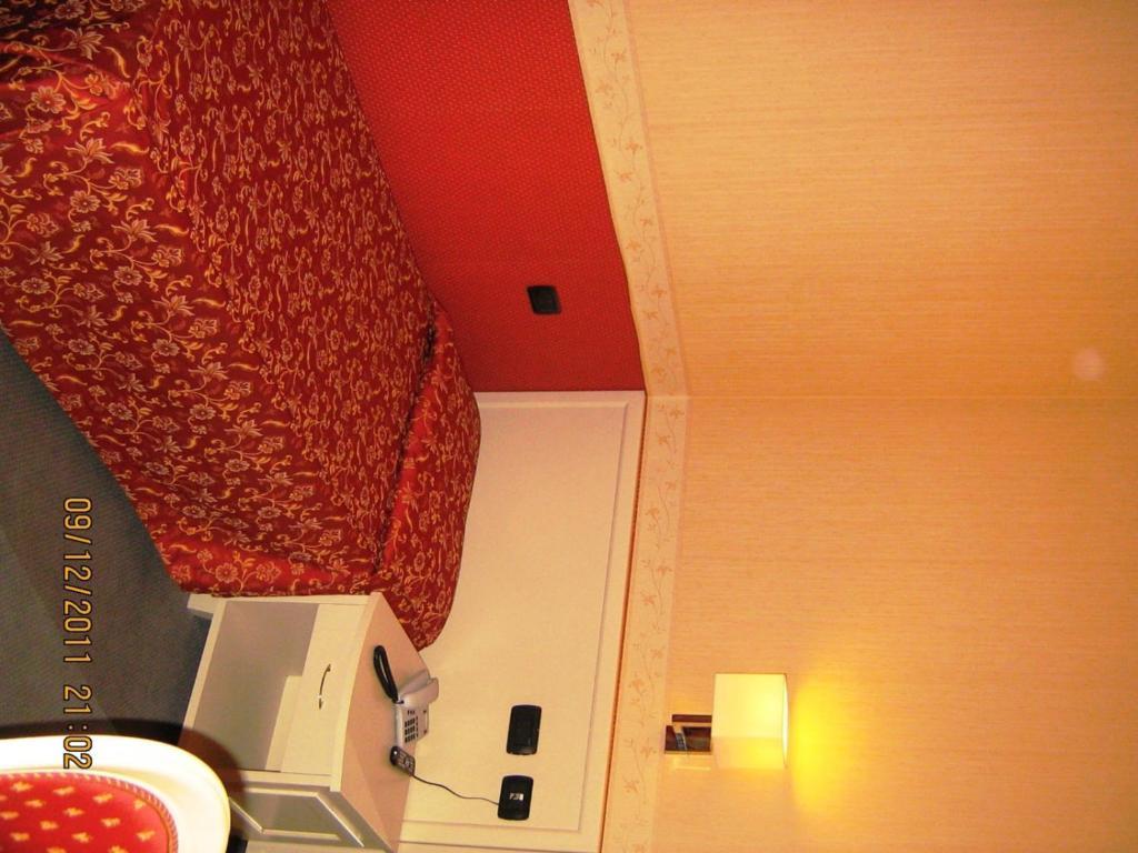 Hotel Mosca Monza Camera foto