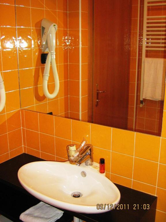 Hotel Mosca Monza Camera foto